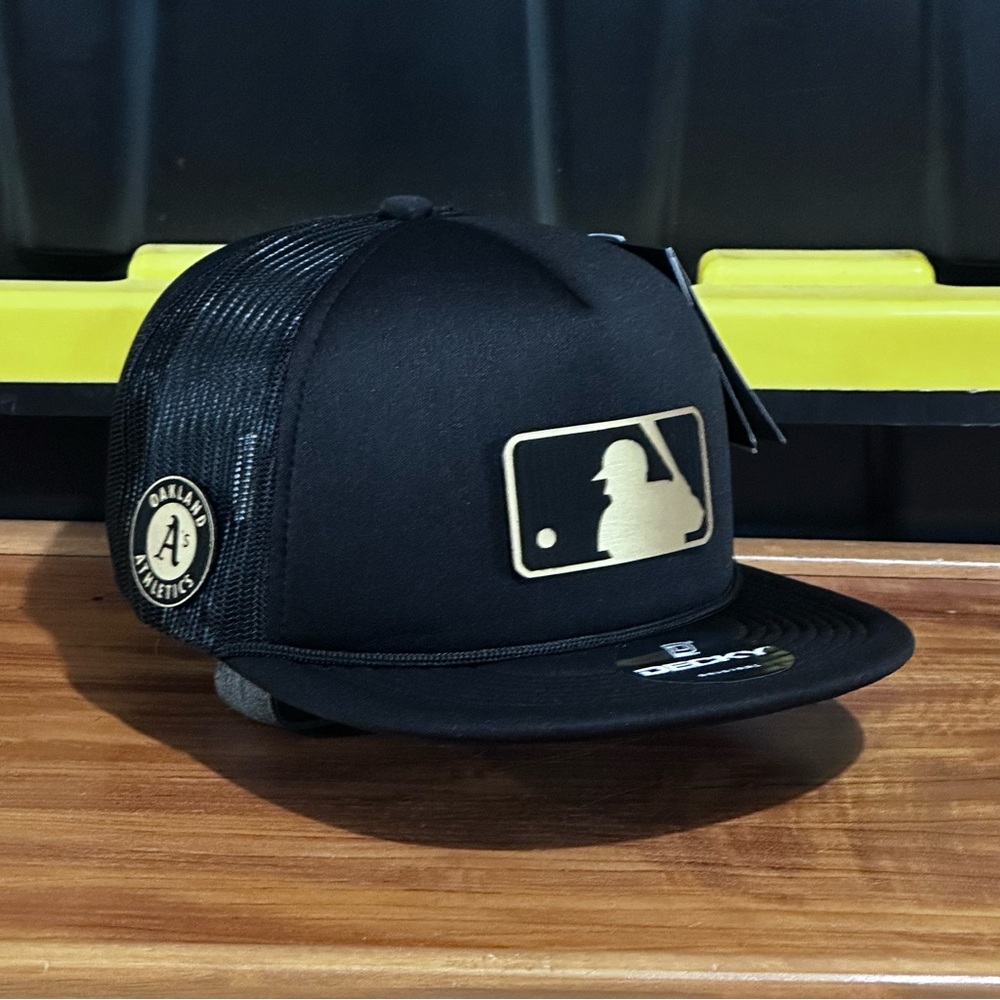 MLB Oakland Athletics trucker SnapBack Black Hat foam trucker Hat